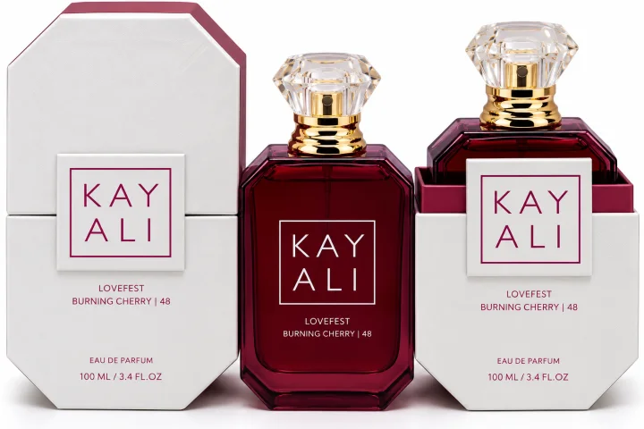 KAYALI Lovefest Burning Cherry | 48